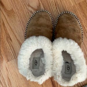 Ugg slippers
